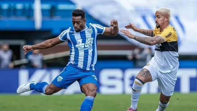 Avaí e Criciúma empatam na Ressacada e seguem em caminhos distintos na Série B | Foto: Fabiano Rateke/avaifc/Divulgação