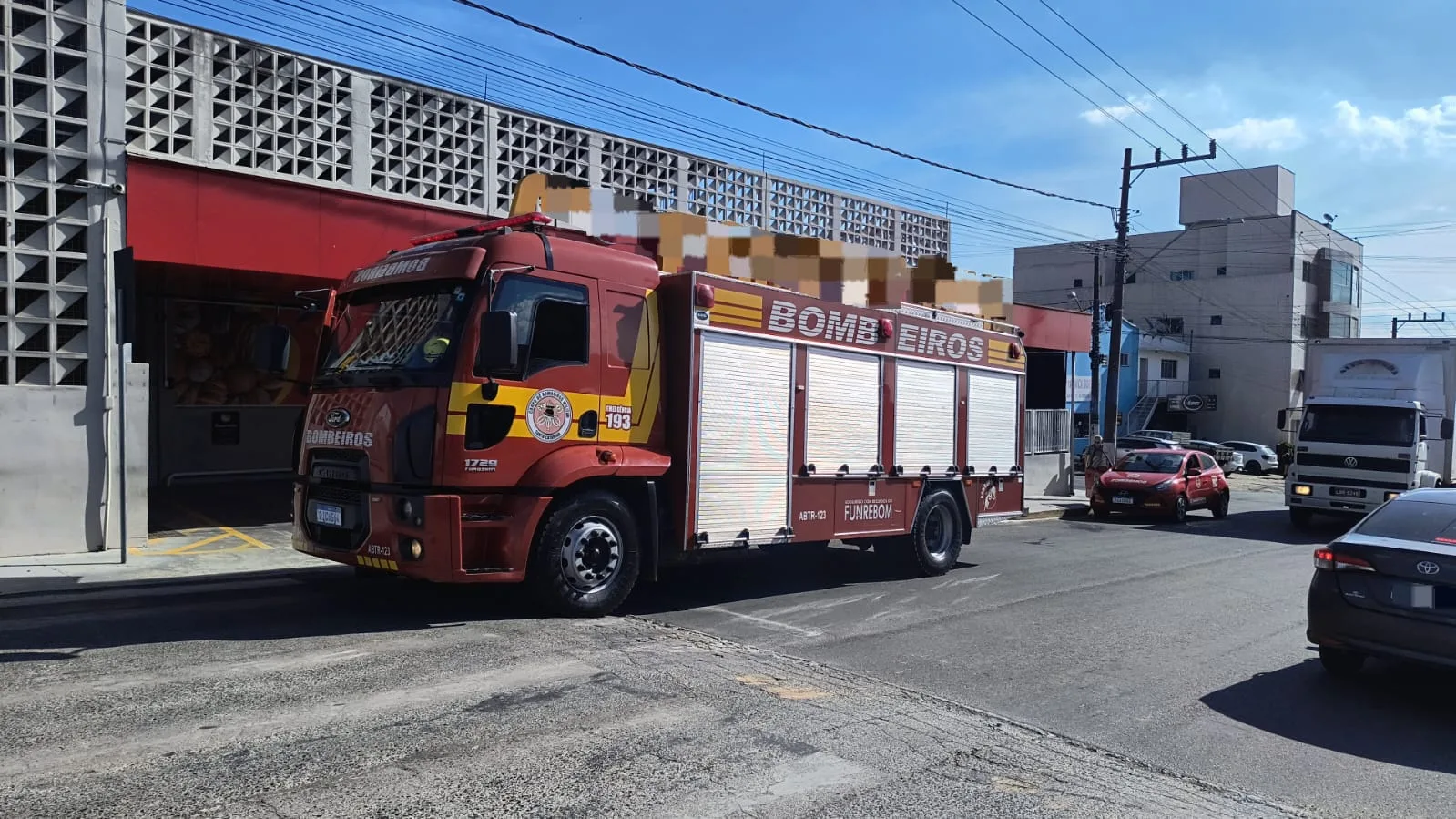Jovem de 18 anos é esfaqueada pelo ex-companheiro em SC | Foto: CBMSC/Divulgação Jovem de 18 anos é esfaqueada pelo ex-companheiro em SC | Foto: CBMSC/Divulgação