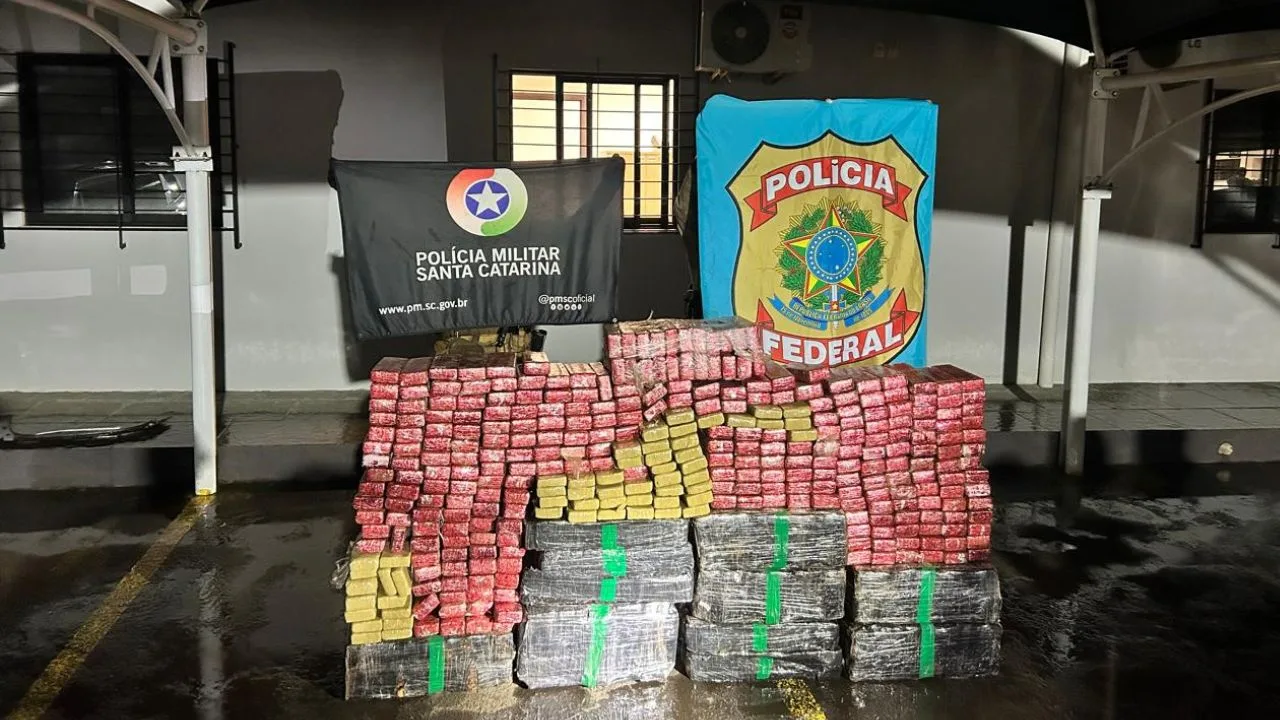 Ação conjunta apreende meia tonelada de maconha e prende dupla em Lages | Foto: Reprodução