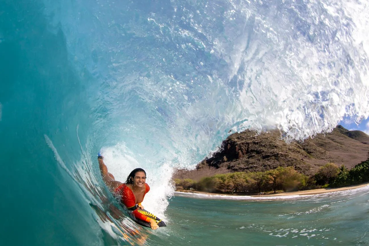 Aulão social de bodyboarding com Neymara Carvalho e Luna Hardman em São Francisco do Sul
