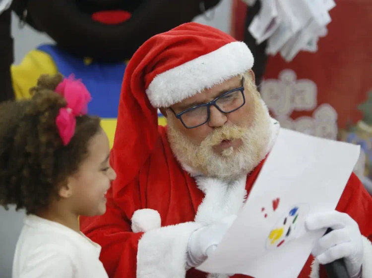 Campanha ‘Papai Noel dos Correios’: saiba como adotar uma cartinha | Foto: Paulo Pinto/Agência Brasil