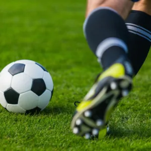 Domingo de decisão na Copa SC e rodada decisiva na Série B.| Banco de imagens do Canva