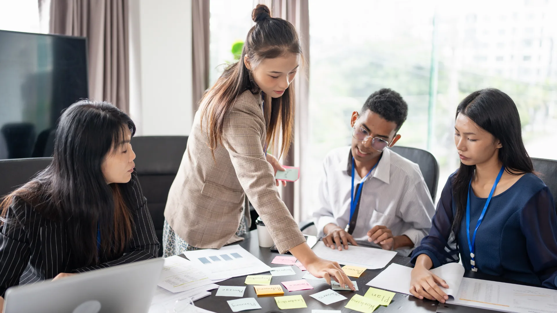 Ei, você, líder! FAÇA A DIFERENÇA! | Imagem Ilustrativa | Foto: Canva