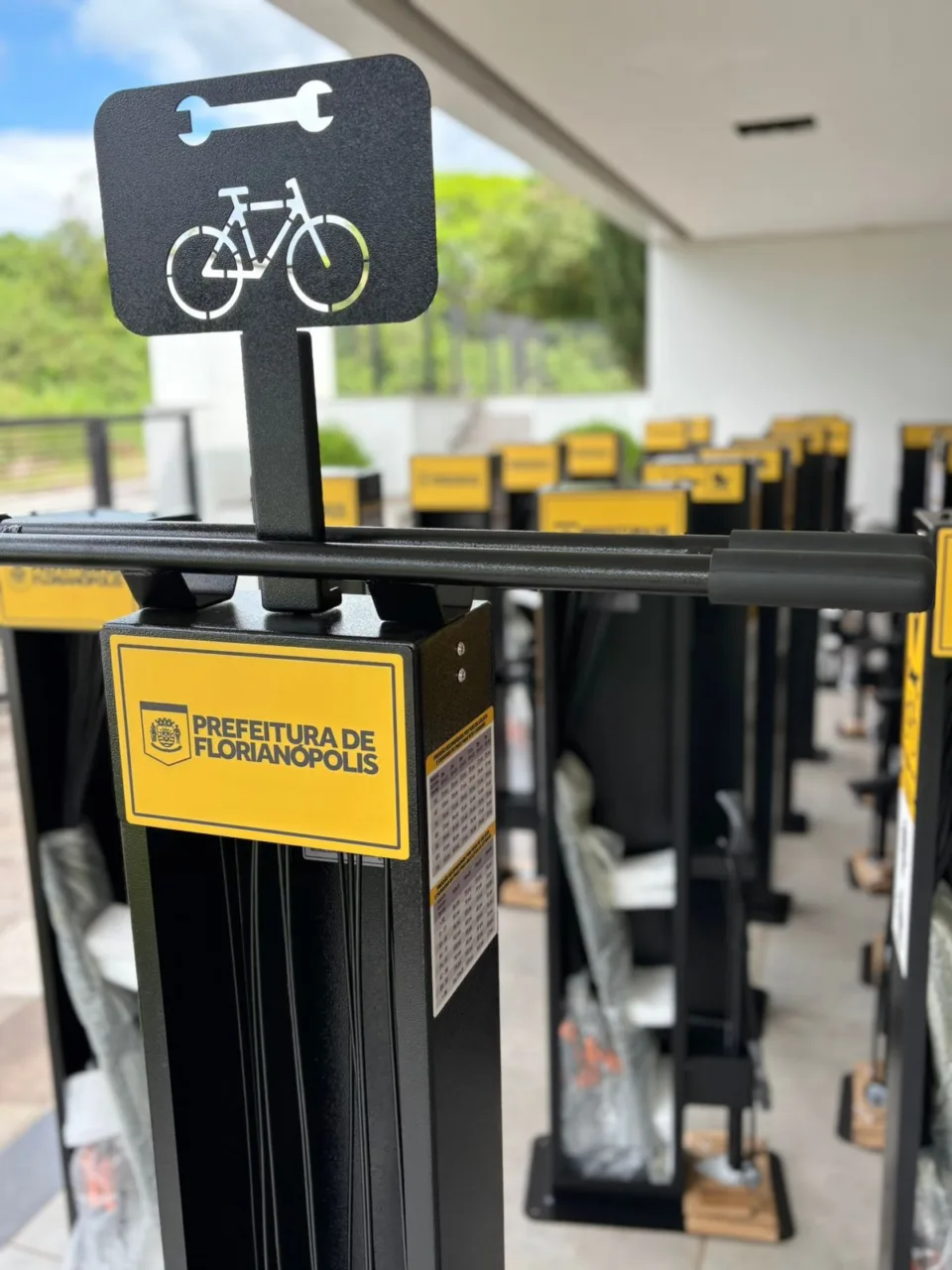 Estações de pequenos reparos para bicicletas em Florianópolis