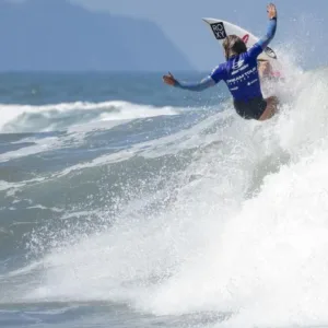Florianópolis encerra temporada do surfe brasileiro com o Dream Tour na Praia Mole.| Foto: Daniel Smorigo/CBSurf