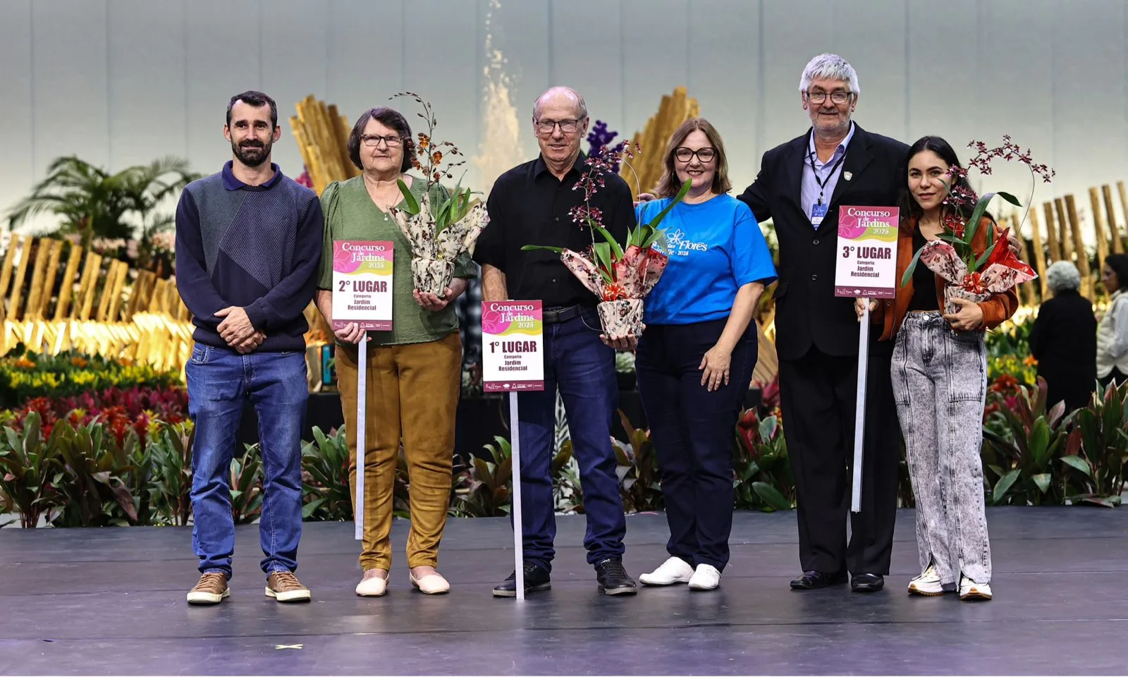 Joinville premia vencedores do Concurso de Jardins na Festa das Flores 2025 (1)