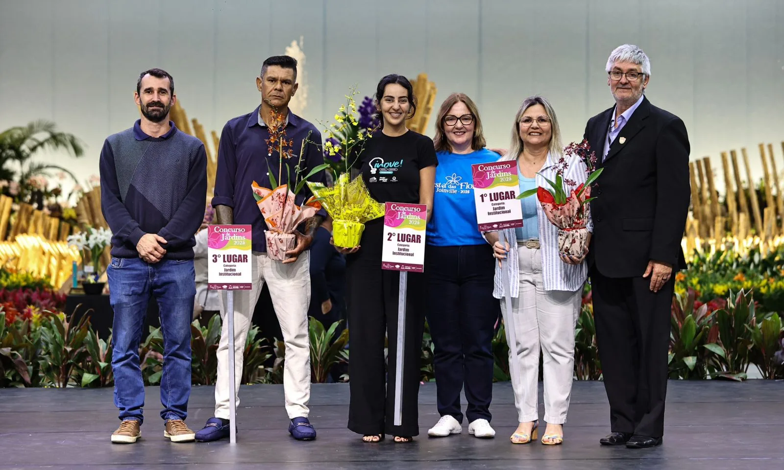 Joinville premia vencedores do Concurso de Jardins na Festa das Flores 2025 (1)