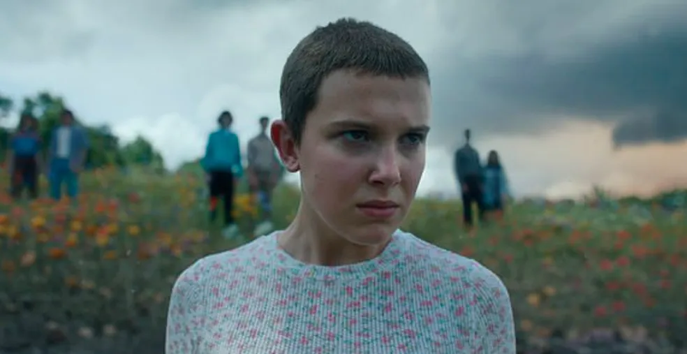 Millie Bobby Brown, de ‘Stranger Things’, acusa David Harbour de ‘intimidação e assédio’ no set | Foto: Reprodução/Redes Sociais 