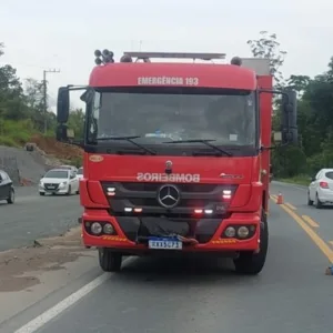 Motociclista morre em acidente envolvendo dois carros na BR-470 em SC