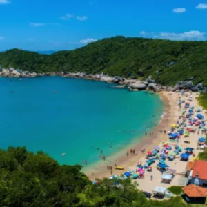 Cidade de SC passa a cobrar taxa ambiental de visitantes; valor chega a R$ 191