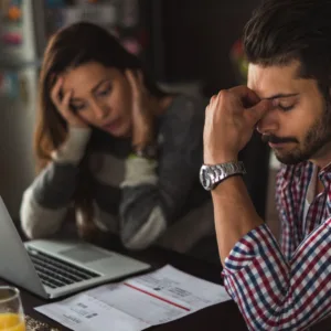 Mutirão oferece descontos e parcelamento para quem tem dívidas em atraso