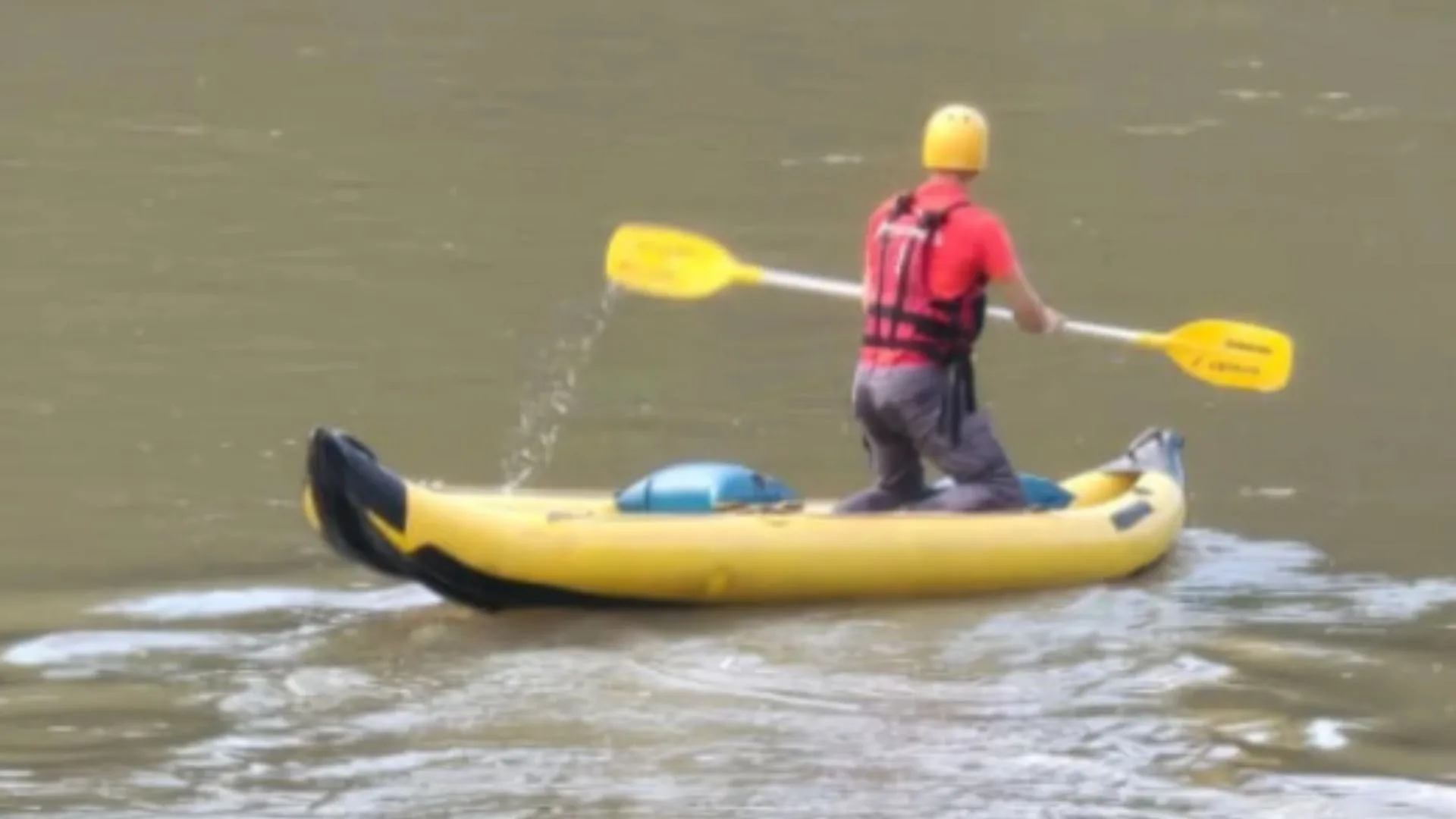Bombeiros buscam por jovem desaparecido no Rio Itajaí-Açu | Foto: divulgação / Bombeiros Voluntários Ibirama 