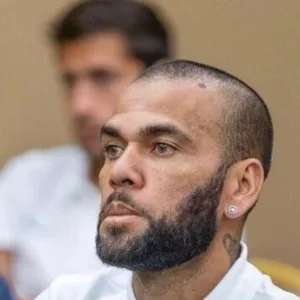 Justiça autoriza apreensão de bens de Daniel Alves por dívida milionária