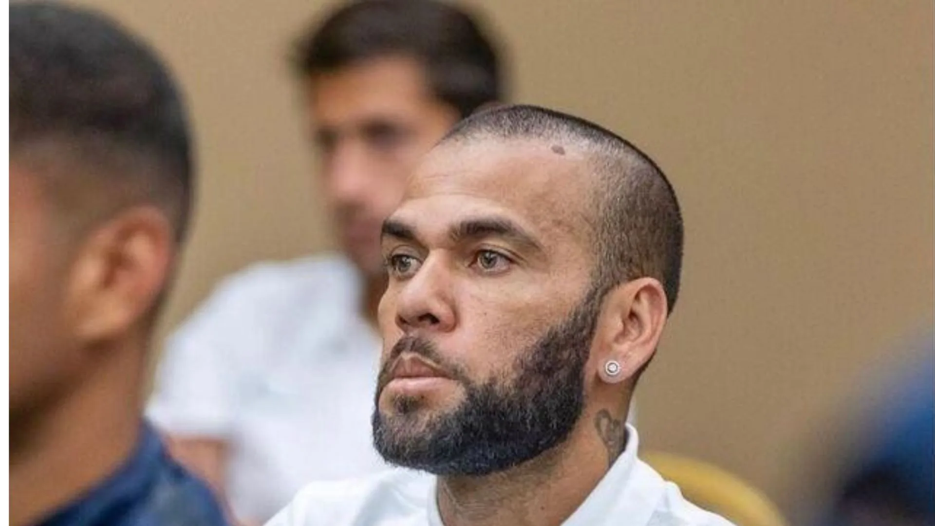 Justiça autoriza apreensão de bens de Daniel Alves por dívida milionária | Foto: reprodução SBT News 