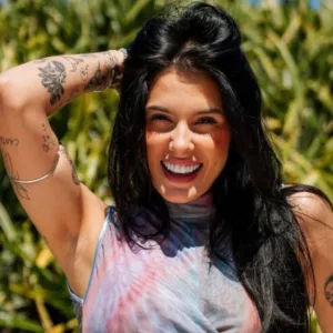 Ana Castela grava clipe do hit 'Agroplay Verão in BC' | Foto: reprodução / Redes Sociais 