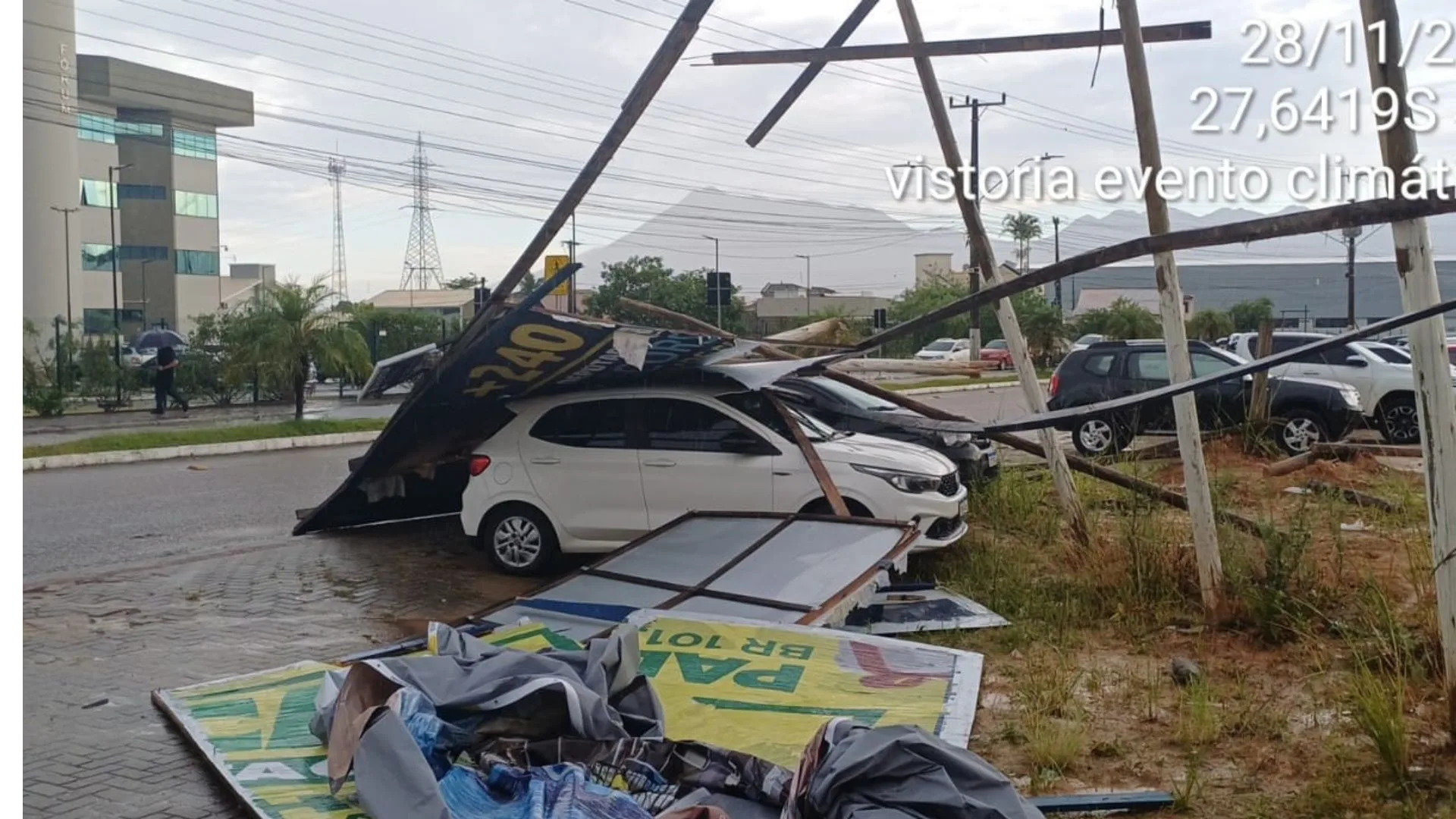 Temporal causa estragos em Santa Catarina e PRF alerta para riscos na BR-470 | Foto: reprodução / Redes Sociais 
