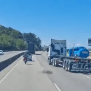 Pedestre morre atropelado na BR-101 em Balneário Piçarras