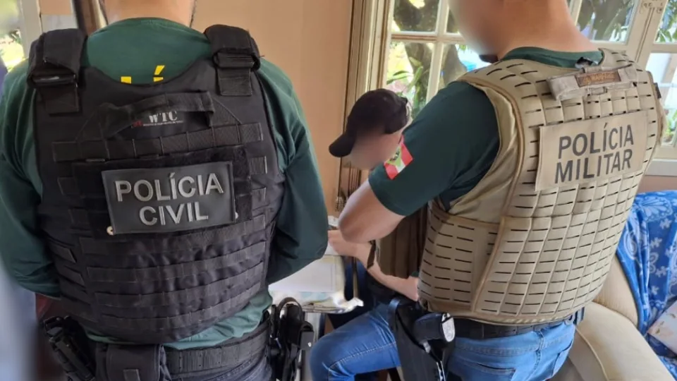 Operação ‘Desvio de Rota’ apura uso irregular de veículo contratado por Prefeitura em cidade de SC | Imagem: GAECO/SC