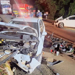 Dois jovens morrem e outros três ficam feridos em sequência de acidentes na BR-282 em SC | Imagem: CBMSC