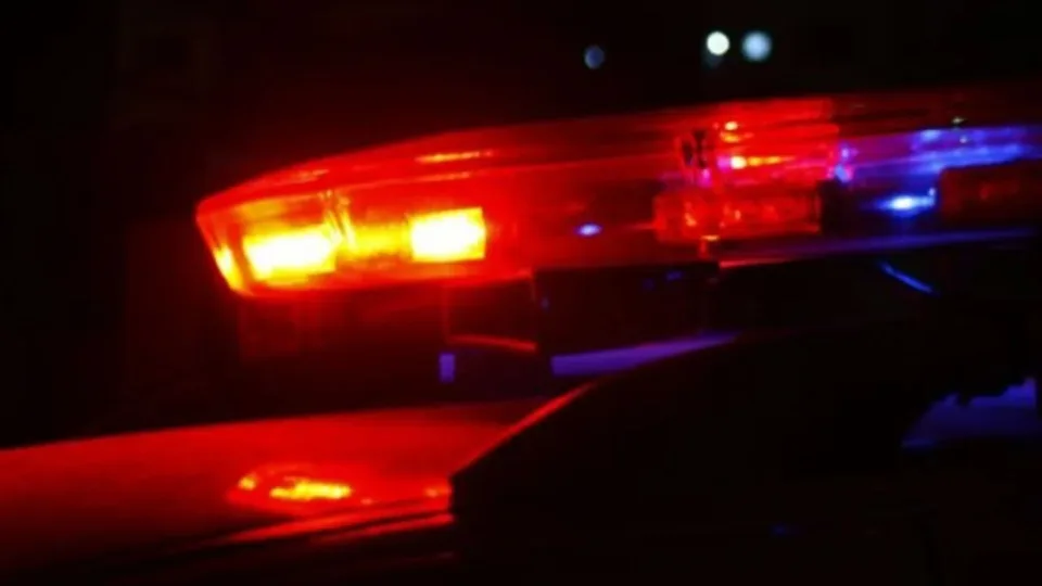 Homem é morto a tiros dentro de sua residência em SC
