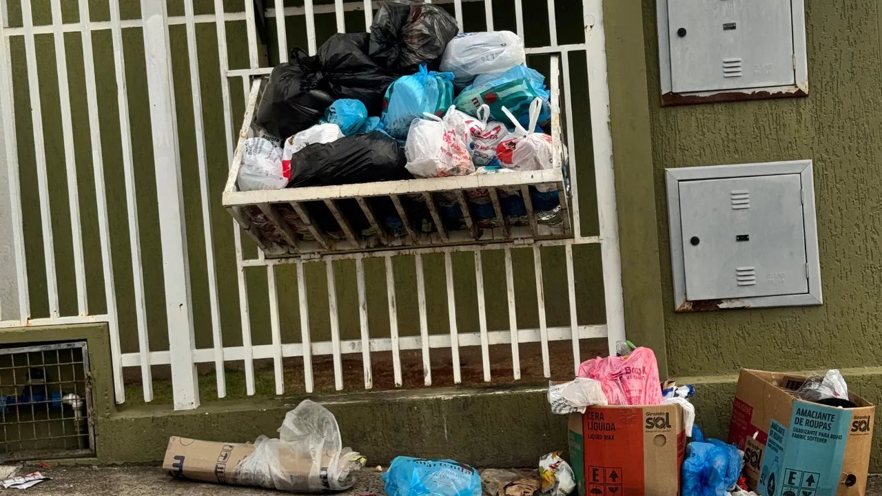 Caos na coleta do Lixo em Lages; nova empresa inicia recolhimento, mas acúmulo ainda preocupa moradores | Foto: Rádio Clube de Lages