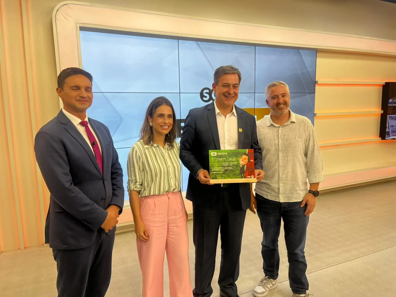 Prefeito Vaguinho Espíndola faz balanço da gestão em Criciúma no SCC Meio-Dia