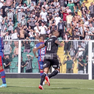Figueirense domina e abre vantagem nas semifinais da Copa Santa Catarina