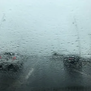 SC tem alerta para chuva forte, ventania e granizo; confira regiões