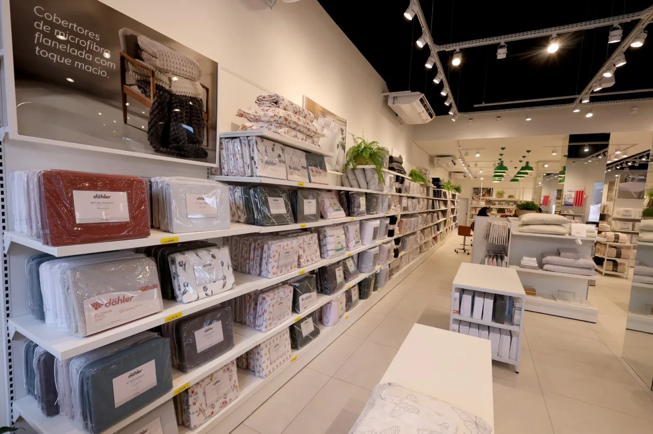 Veja como foi a inauguração da loja Döhler exclusiva outlet em Porto Belo