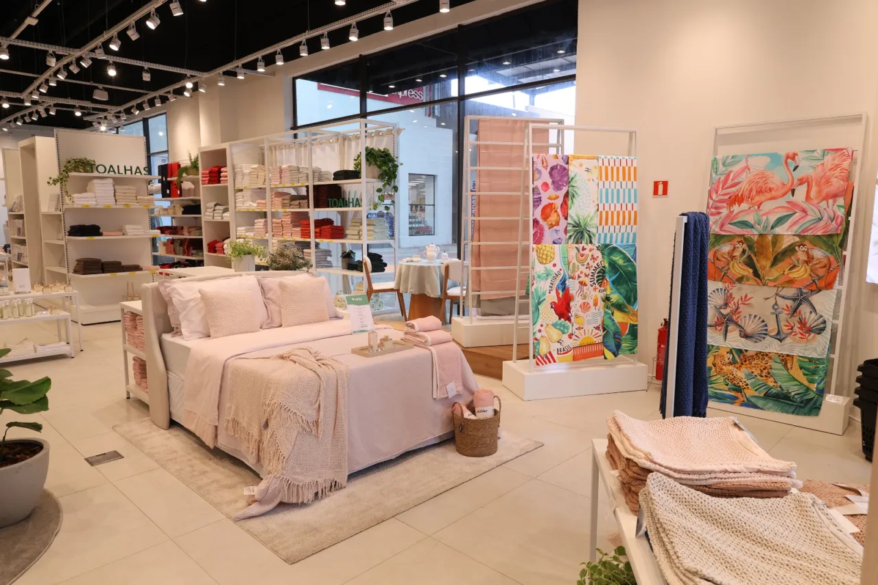 Veja como foi a inauguração da loja Döhler exclusiva outlet em Porto Belo