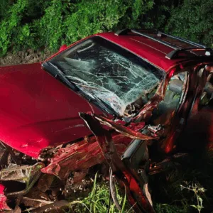 Acidente na BR-282 deixa um morto após colisão entre caminhão e caminhonete em SC -  Foto: CBMSC