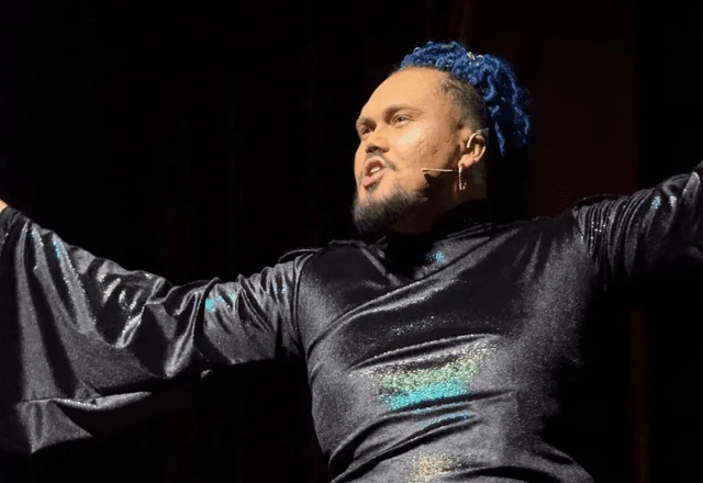 Ator de 25 anos sofre mal súbito e morre durante apresentação de teatro | Foto: Reprodução/Redes sociais, via SBT News