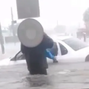 Ciclone provoca alagamentos e resgates no Rio Grande do Sul