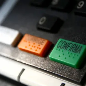 Pesquisa Datafolha mostra quais nomes os eleitores para substituir Bolsonaro em 2026