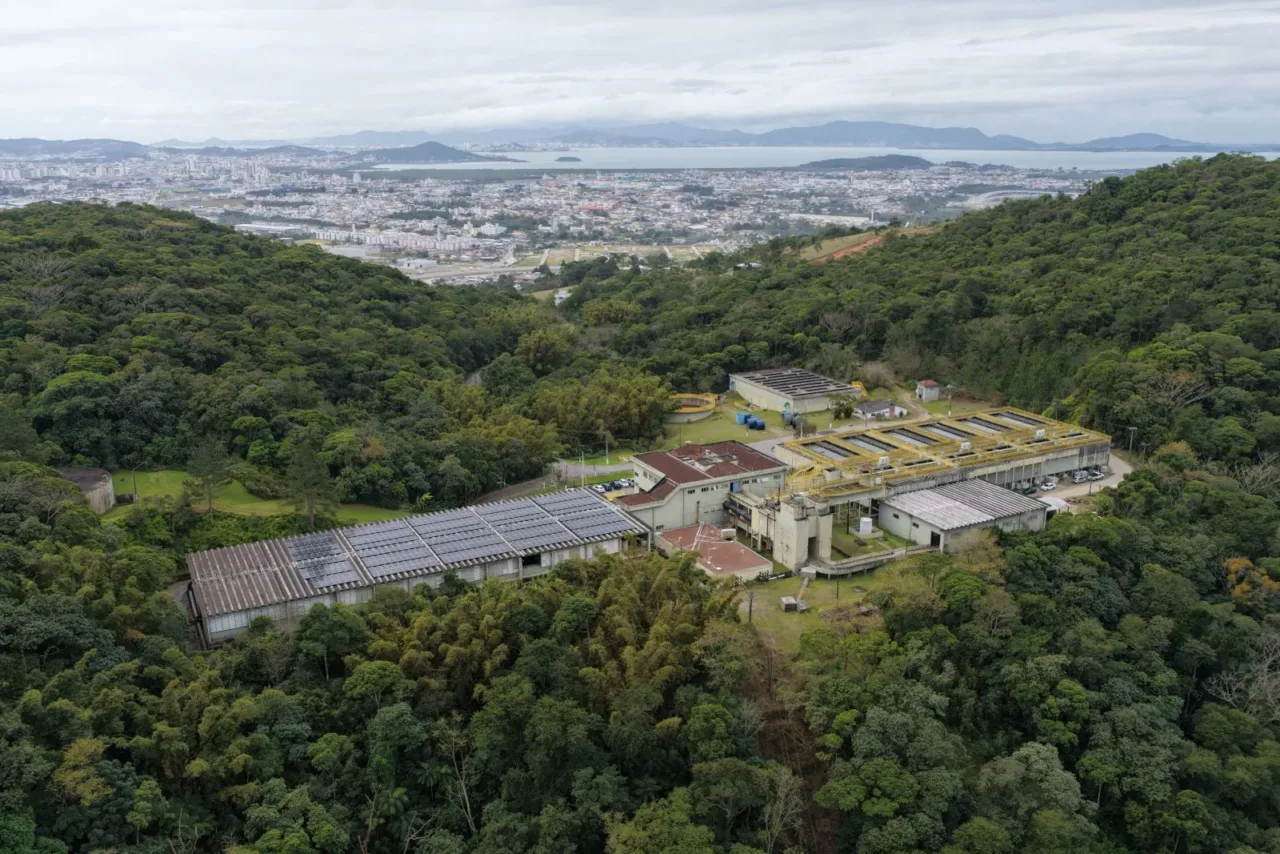 Estação de Tratamento de Água José Pedro Horstmann, localizada em Palhoça