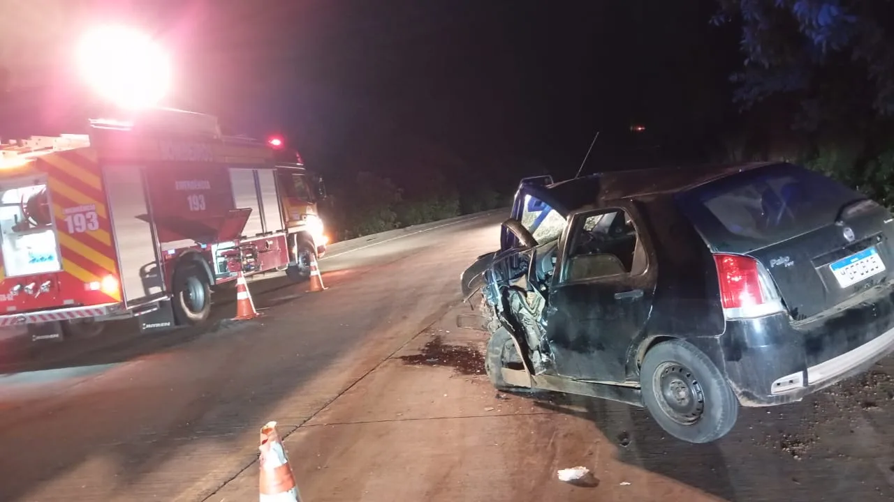 Grave acidente termina com morte após colisão entre dois veículos na BR-163 (1)