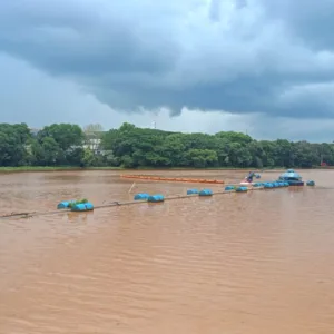 Óleo em manancial faz CASAN a suspender abastecimento em Chapecó