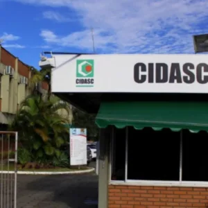 Cidasc abre concurso com 28 vagas e salários de até R$ 12,5 mil - Imagem: redes sociais