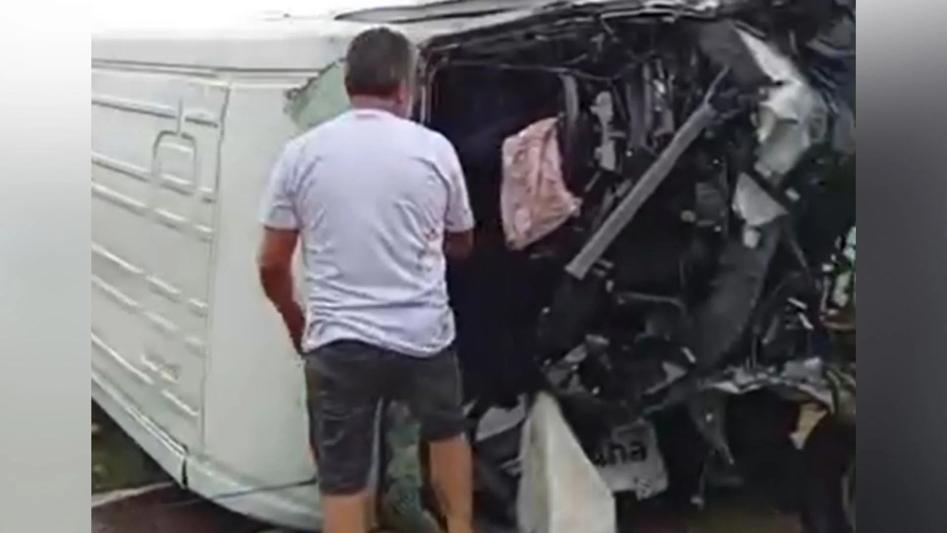 Grave acidente na BR-282 causa bloqueios e deixa motorista em estado grave | Foto: divulgação. 