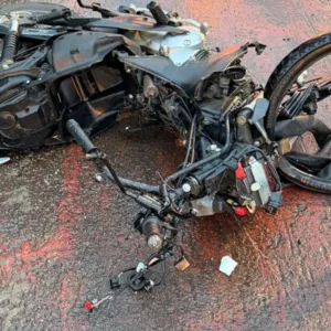 Motociclista morre após grave acidente em SC