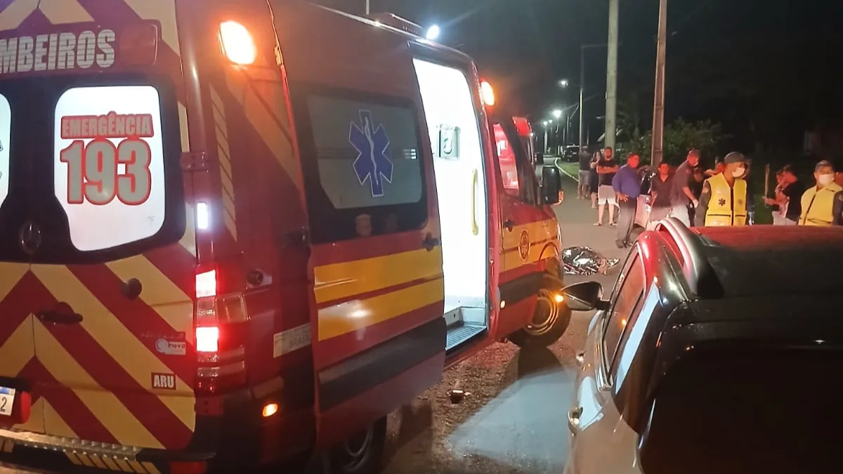 Adolescente de 15 anos morre após atropelamento na BR-101 em SC | Imagem: CBMSC