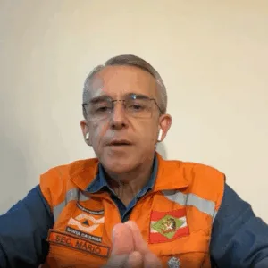 'Nossa maior preocupação são as enxurradas' secretário alerta para efeitos do ciclone em SC | Print/SCC10