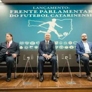 Flamengo celebra tetra com tumulto; Brasileirão, Jasc e Frente Parlamentar agitam o esporte.| Foto: Bruno Collaço / AGÊNCIA AL /; Divulgação