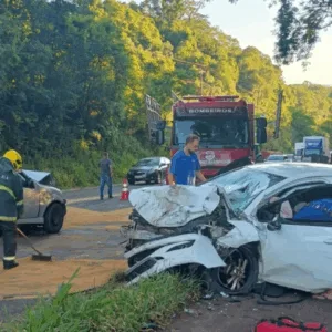Grave acidente na SC-135 deixa um morto e dois feridos - Foto: CBMSC