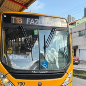 Cidade de SC passa a oferecer passagem de ônibus a R,00; saiba qual 