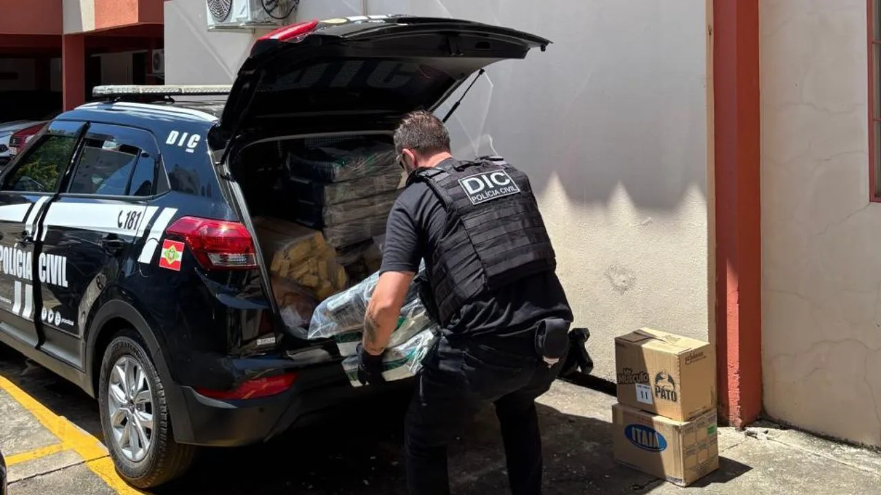 Polícia Civil de Lages incinera meia tonelada de drogas em operação | Foto: Reprodução