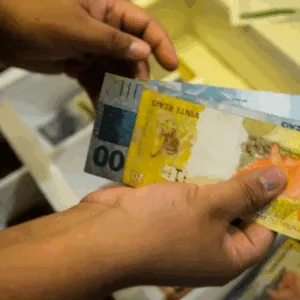 Consulta ao Abono Salarial 2026 começa nesta quinta-feira | Foto: Marcello Casal Jr/Agência Brasil