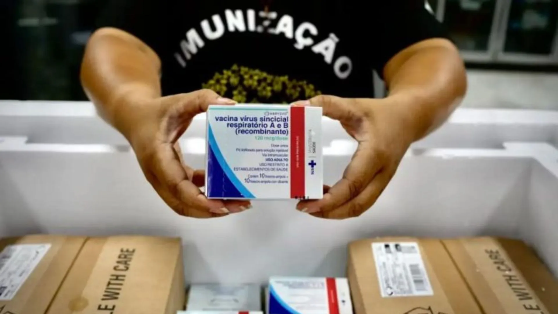 SC recebe vacina contra bronquiolite para gestantes e bebês | Foto: João Risi / Ministério da Saúde