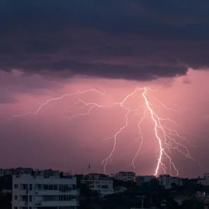 Semana do Natal em Santa Catarina será de calor intenso e temporais