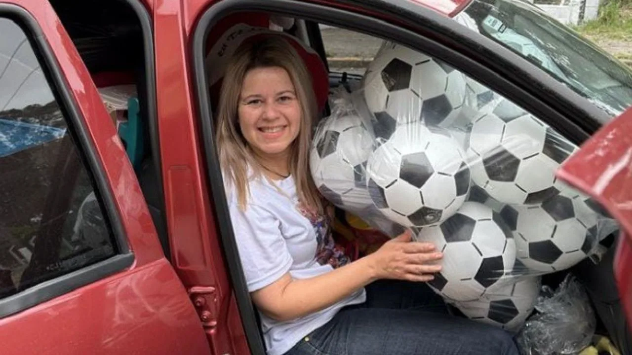 Tradição familiar de 30 anos arrecada  5 mil brinquedos para crianças no Natal em Lages | Foto: Reprodução